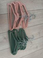 Suede/fluweel kinder kledinghangers, Kleding | Dames, Kledinghangers, Ophalen of Verzenden, Zo goed als nieuw, Fluweel, Kinderen