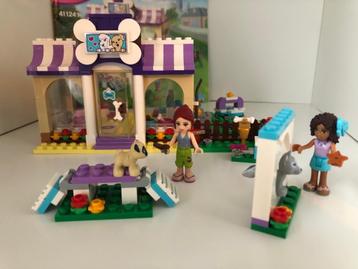 Lego Friends : Heartlake puppy dagverblijf 41124 beschikbaar voor biedingen