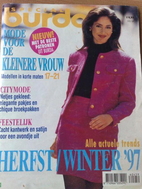 Burda special mode voor de kleinere vrouw herfst/winter 1997, Hobby en Vrije tijd, Kledingpatronen, Gebruikt, Vrouw, Burda, Verzenden