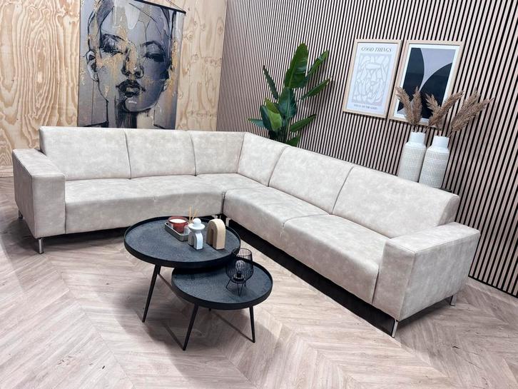 ZGAN Velvet Velours Hoekbank - Licht Beige - 295 x 255, Huis en Inrichting, Banken | Bankstellen, Zo goed als nieuw, Hoekbank