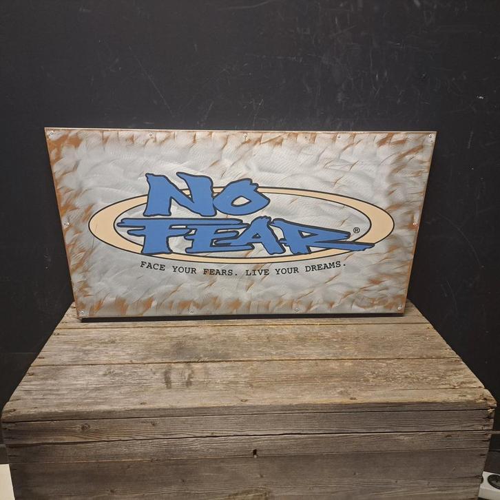 No Fear reclamebord metaal, Verzamelen, Merken en Reclamevoorwerpen, Gebruikt, Reclamebord, Ophalen