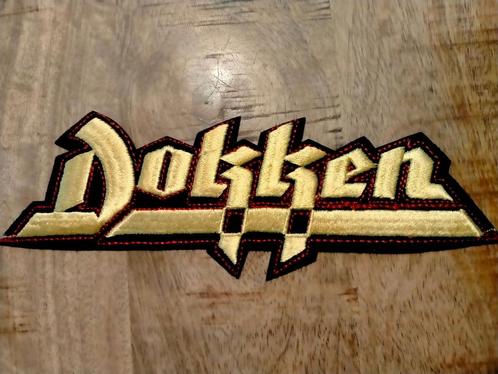 Dokken Heavy GROTE Metal vintage logo patch embleem muziek, Verzamelen, Muziek, Artiesten en Beroemdheden, Nieuw, Verzenden