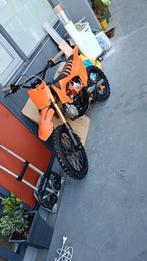 Crosmotor 125cc Schakel, Fietsen en Brommers, Brommers | Derbi, Ophalen, 125 cc, Zo goed als nieuw, 4 versnellingen