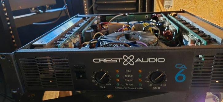 Crest CA6, Muziek en Instrumenten, Versterkers | Keyboard, Monitor en PA, Gebruikt, Minder dan 500 watt, Ophalen of Verzenden