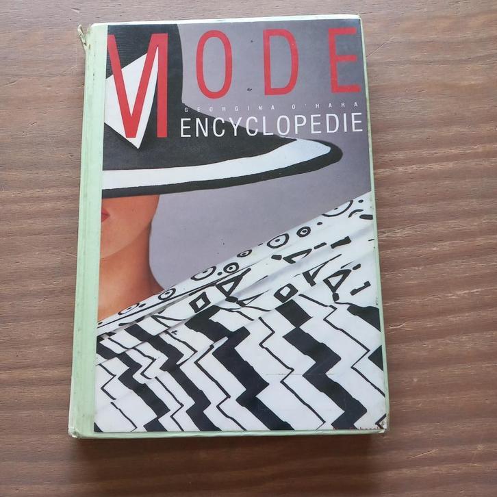 Mode encyclopedie - Georgina O'hara koopje, Boeken, Mode, Mode algemeen, Ophalen of Verzenden