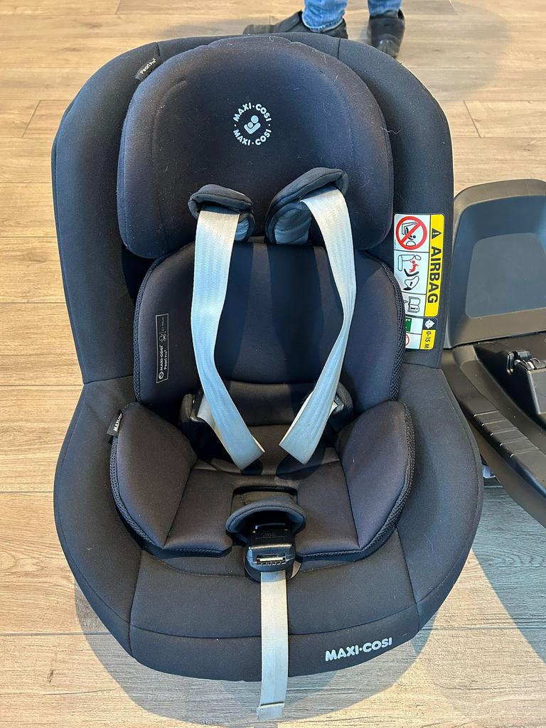 Maxi cosi met autostoel en isofix, Kinderen en Baby's, Autostoeltjes, Ophalen, 9 t/m 18 kg, Zo goed als nieuw, Isofix