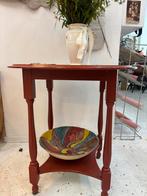 Antiek Rood Tafeltje met Onderplankje - Charmant & Praktisch, Antiek en Kunst, Ophalen