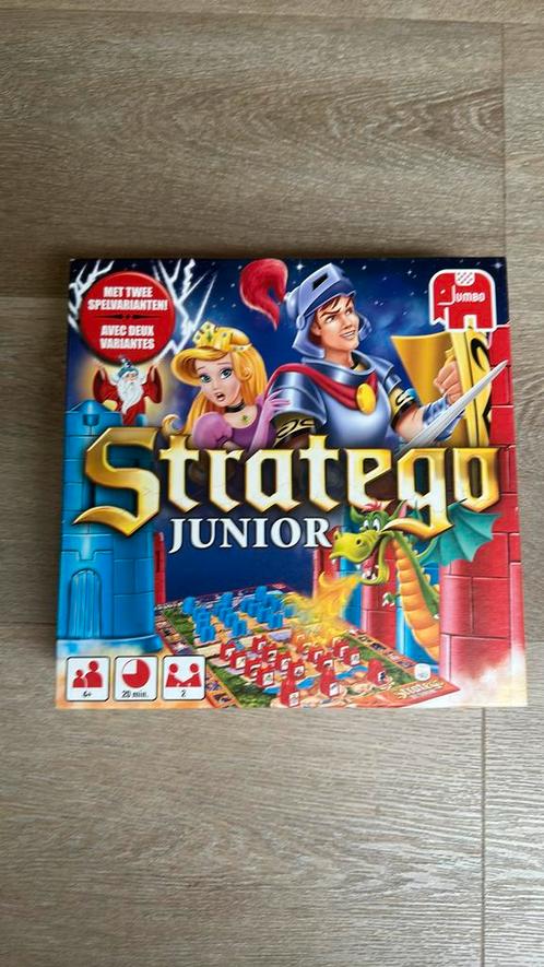 Stratego junior, Hobby en Vrije tijd, Gezelschapsspellen | Bordspellen, Zo goed als nieuw, Ophalen of Verzenden