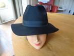 Zwarte filthoed:mt 56/57, Ophalen of Verzenden, Zo goed als nieuw, 56 of 57 cm (M, 7 of 7⅛ inch), Hoed