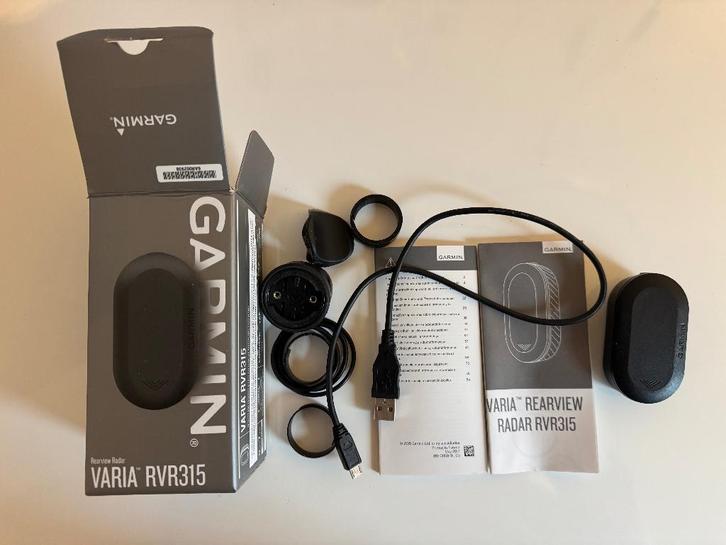 Garmin Varia RVR 315 Achteruitkijkradar, Fietsen en Brommers, Fietsaccessoires | Fietsverlichting, Achterlicht, Gebruikt, Accu