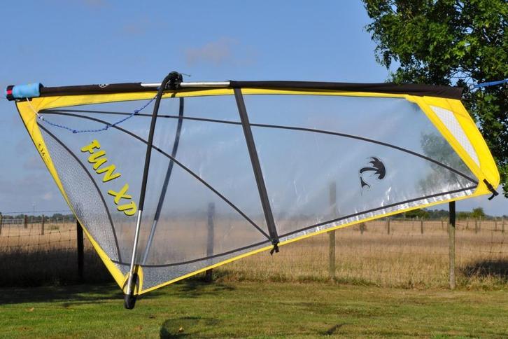 3.6m2 Tiki Fun XP kindertuigage, Watersport en Boten, Windsurfen, Gebruikt, Zeil, Met draagtas, Minder dan 5 m², Ophalen of Verzenden