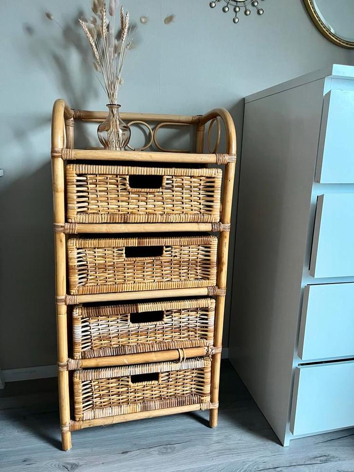 Vintage rotan ladekastje, Huis en Inrichting, Kasten | Dressoirs, Gebruikt, 50 tot 100 cm, 25 tot 50 cm, Met lade(s), Overige materialen