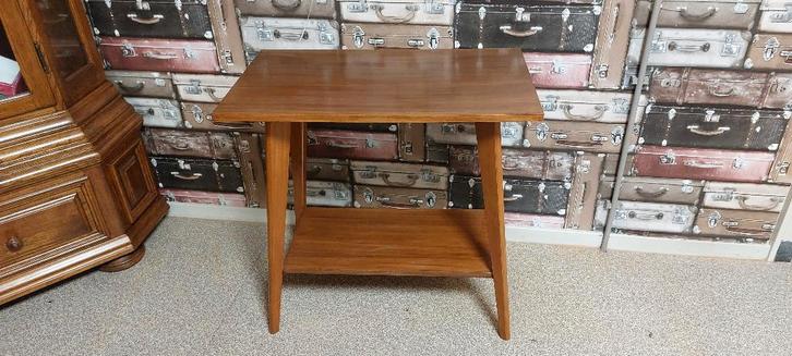 bijzettafel, Huis en Inrichting, Tafels | Bijzettafels, Gebruikt, Rechthoekig, 60 cm of meer, 55 tot 75 cm, Hout, Ophalen