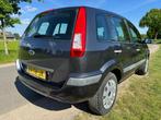 Ford Fusion 1.4-16V Champion keurige auto met airco, Voorwielaandrijving, Gebruikt, Metallic lak, Origineel Nederlands