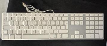 Apple numeriek toetsenbord A1243, bedraad. beschikbaar voor biedingen