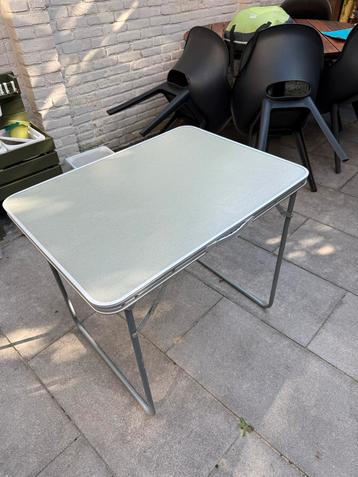 Campingtafel 60x80cm Inklapbaar beschikbaar voor biedingen