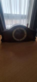 Antieke tafelklok merk Hermle, Antiek en Kunst, Antiek | Klokken, Ophalen of Verzenden