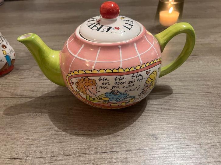 Blond Amsterdam Theeset Even Bijkletsen, Huis en Inrichting, Keuken | Servies, Zo goed als nieuw, Compleet servies, Blond Amsterdam