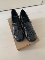 Niewe zwarte laklederen loafers met blokhak maat 40, Kleding | Dames, Schoenen, Nieuw, Manfield, Ophalen of Verzenden, Instappers