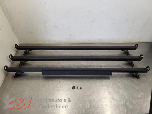 Dakdrager set van een Opel Vivaro, Auto-onderdelen, Carrosserie en Plaatwerk, Opel, Gebruikt, 3 maanden garantie, Ophalen of Verzenden