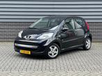 Peugeot 107 1.0 Black & Silver Carplay Airco Alcantara-Leer, Auto's, Peugeot, Voorwielaandrijving, Metallic lak, Gebruikt, 4 stoelen