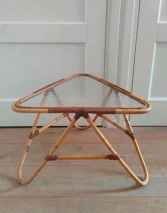 Rohé Noordwolde bijzettafel rotan tafel vintage tafeltje, Huis en Inrichting, Krukjes, Gebruikt, Hout, Ophalen