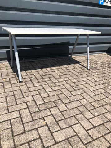 Bureautafel 160x80cm in hoogte verstelbaar (voor maar €50)