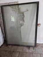 raam met houten omlijsting    gratis, Doe-het-zelf en Verbouw, Glas en Ramen, Ophalen, Gebruikt, Gevelraam of Ruit