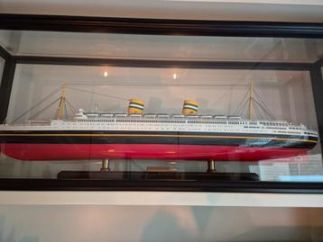 Model van de Nieuw Amsterdam beschikbaar voor biedingen