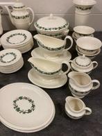 wedgwood stratford kerstservies 10% afhaalkorting, Huis en Inrichting, Keuken | Servies, Ophalen of Verzenden, Zo goed als nieuw