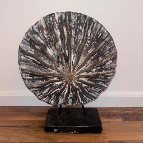 Handgemaakte houten decoratie op voet - GRIJS, Antiek en Kunst, Kunst | Beelden en Houtsnijwerken, Ophalen of Verzenden