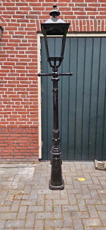 Te Koop klassieke tuin lantarenpalen 2 stuks nieuw beschikbaar voor biedingen