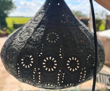 Hanglamp met Oosters Lichteffect beschikbaar voor biedingen