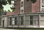 957068	Emmen	1957 Hotel	t Heerenhof	gelopen met postzegel, Verzamelen, Ansichtkaarten | Nederland, Ophalen of Verzenden, 1940 tot 1960