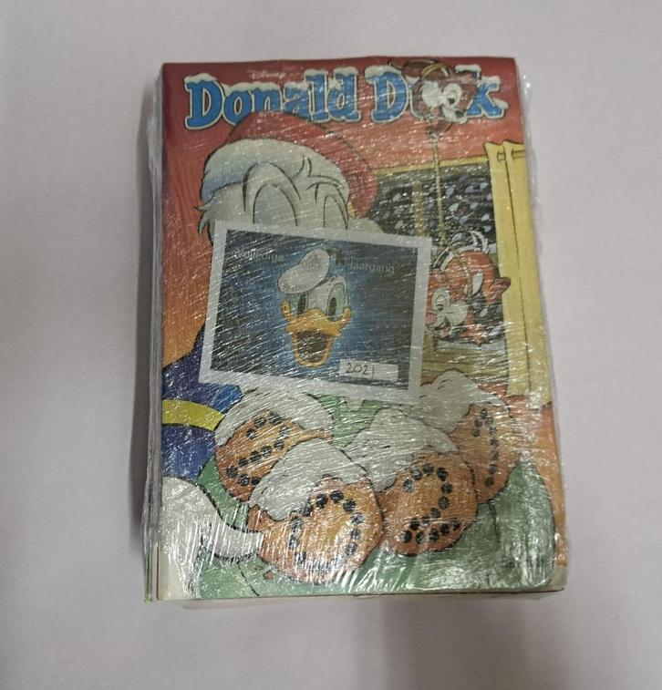 Complete jaargang Donald Duck - 2021, Boeken, Stripboeken, Zo goed als nieuw, Meerdere stripboeken, Ophalen of Verzenden
