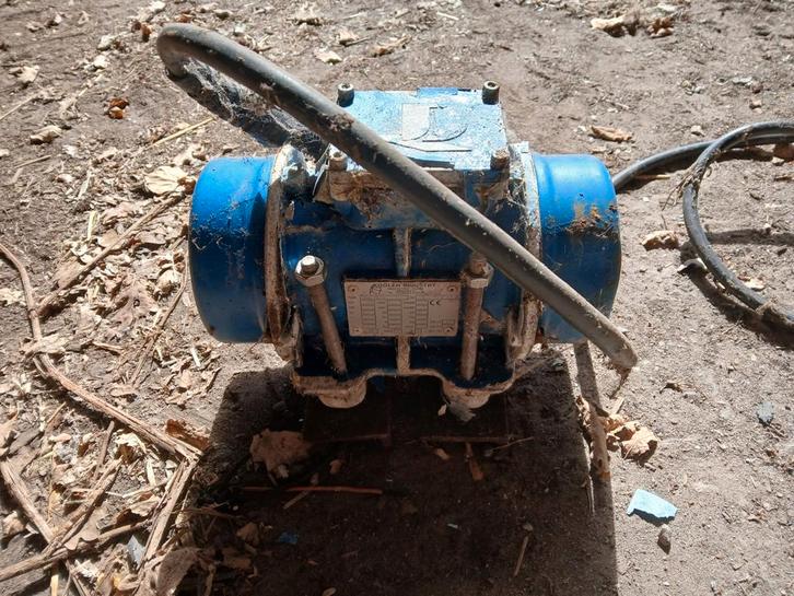 Koolen Industry Trilmotor KBM-6-2, Doe-het-zelf en Verbouw, Overige Doe-het-zelf en Verbouw, Ophalen of Verzenden