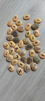 Rune stenen ca 3cm groot, Ophalen, Zo goed als nieuw, Overige merken