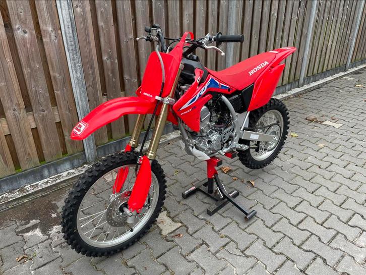 Honda CRF 150 2024 NO YZ YZF CR 85 125 250 450, Motoren, Motoren | Honda, Particulier, Crossmotor, Ophalen