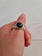 Zware zilveren ring met onyx maat 19,5 (10,5 gr), Sieraden, Tassen en Uiterlijk, Ringen, Met edelsteen, Ophalen of Verzenden, Zo goed als nieuw
