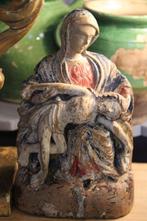 Antiek 18e eeuwse Indo Portugees beeld houtgestoken pieta, Antiek en Kunst, Ophalen of Verzenden