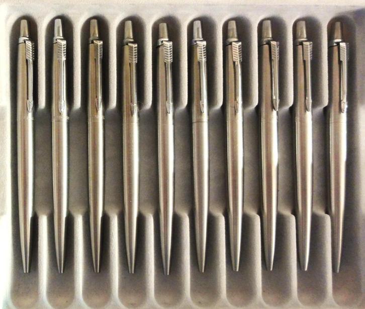 PARKER JOTTER  BALPENNEN  CHROOM STEEL, Verzamelen, Pennenverzamelingen, Zo goed als nieuw, Balpen, Parker, Ophalen of Verzenden