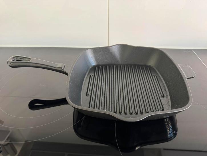 Mooi gietijzeren braadpan grilpan, Huis en Inrichting, Keuken | Potten en Pannen, Zo goed als nieuw, Koekenpan of Braadpan, Rvs