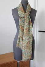 100% wol Sjaal groen 33€, Kleding | Dames, Mutsen, Sjaals en Handschoenen, Talking French, Ophalen, Zo goed als nieuw, Sjaal