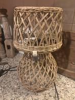 Riviera Maison Rotan Tafellamp, Ophalen of Verzenden, Zo goed als nieuw, Hout, 50 tot 75 cm