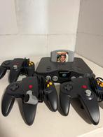 Nintendo 64, Spelcomputers en Games, Spelcomputers | Nintendo 64, Ophalen of Verzenden, Zo goed als nieuw, Met 2 controllers