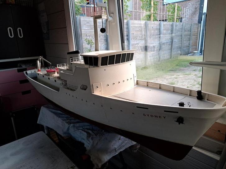 Modelboot Sydney - Houten Romp met Motor & Servo, Hobby en Vrije tijd, Modelbouw | Boten en Schepen, Gebruikt, Groter dan 1:32
