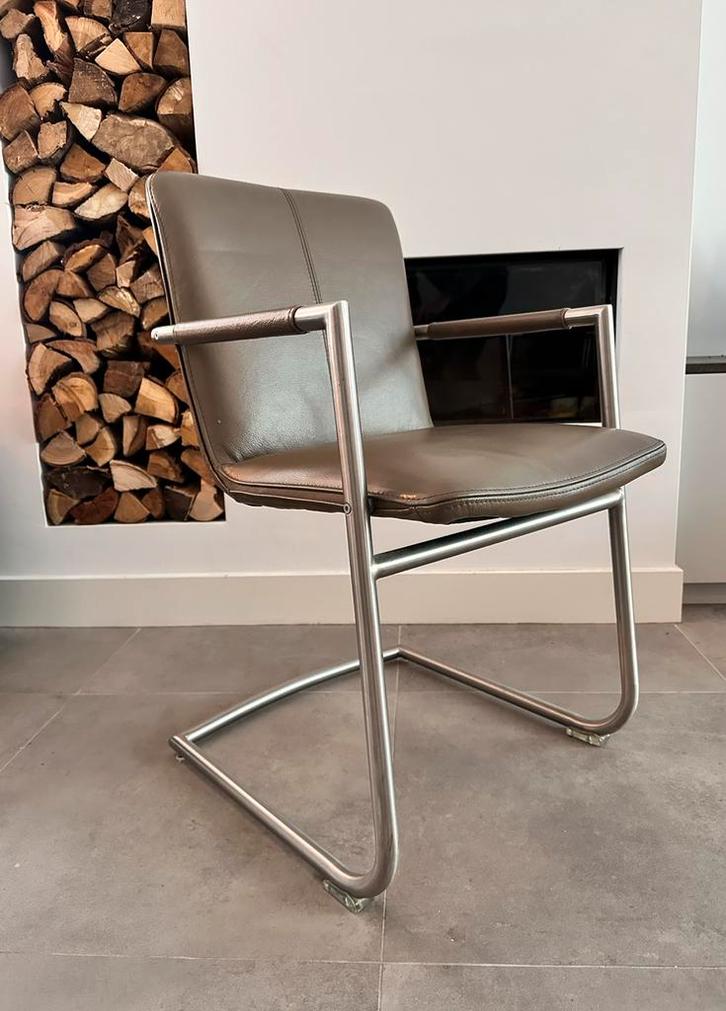 4/6 taupe leder Henders & Hazel design eetkamerstoelen, Huis en Inrichting, Stoelen, Zo goed als nieuw, Vijf, Zes of meer stoelen