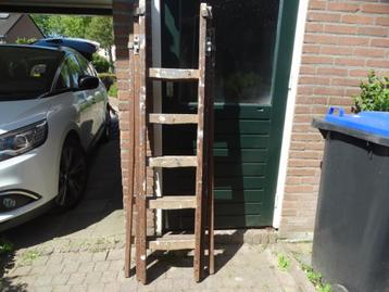 Ladder hout 3 delig uitschuifbaar 3 x 5 sporten beschikbaar voor biedingen