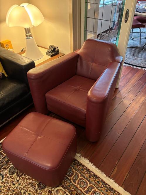 Design fauteuil Linteloo Alhambra met hocker, Huis en Inrichting, Fauteuils, Zo goed als nieuw, Leer, 75 tot 100 cm, 100 tot 125 cm