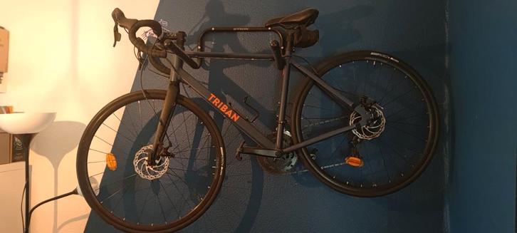 Triban racefiets/wielrenfiets maat M, Fietsen en Brommers, Fietsen | Racefietsen, Zo goed als nieuw, Overige merken, Minder dan 10 versnellingen